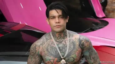 Tras publicar una foto desde una clínica, Yeferson Cossio reveló que fue hospitalizado otra vez.