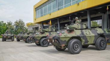Colombia incorporó 11 vehículos blindados ASV M1117 del apoyo de EE. UU.