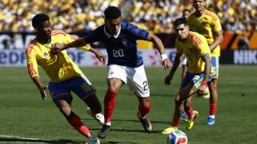 Francia goleó a Colombia