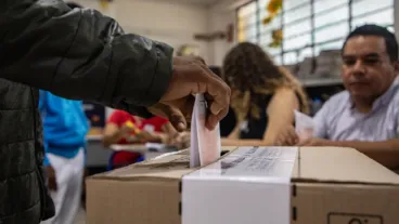 44,3% de intención de voto para Cepeda: así queda la pelea por la Presidencia