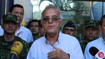 Cepeda anuncia que Iván Velásquez lideraría un Sistema Nacional Anticorrupción