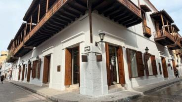 Casa entre calles