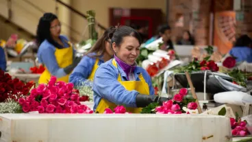 Mujer flores