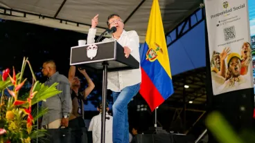 "Me arrodillo ante las cortes": el llamado de Petro por la reforma pensional