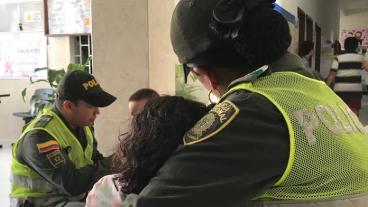 Policía