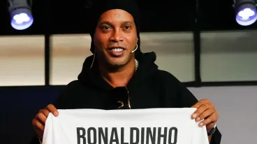 Ronaldinho jugará con el Ravenna de Italia a los 46 años. 