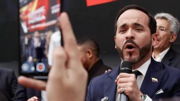 Abelardo de la Espriella quiere realizar su posesión presidencial en Cali