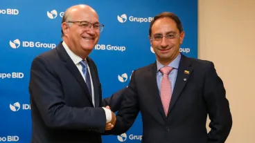 Restrepo precisa el alcance del apoyo millonario del BID al nuevo Gobierno