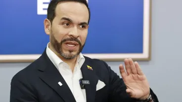 El Congreso abre la puerta para que De La Espriella se posesione fuera de Bogotá