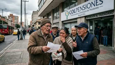 Adultos mayores asustados por falta de pago de pensiones 