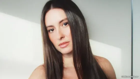 Taliana Vargas maternidad