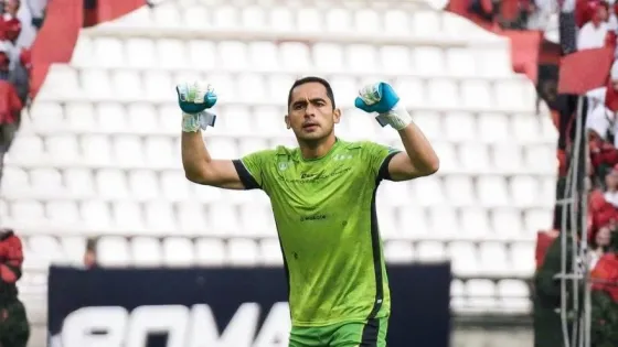 James Aguirre, el arquero abogado que llega a Millonarios