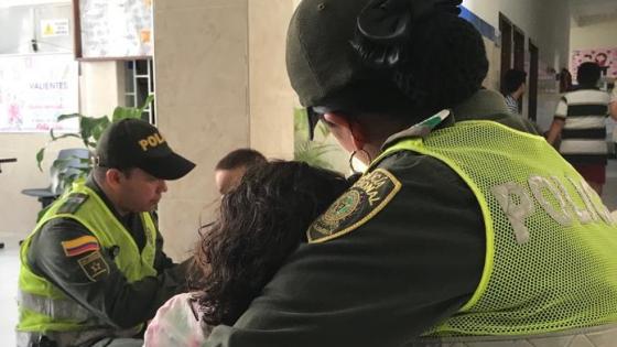 Policía